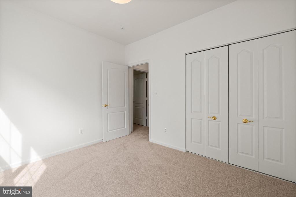 7708-I Haynes Point Way #9i