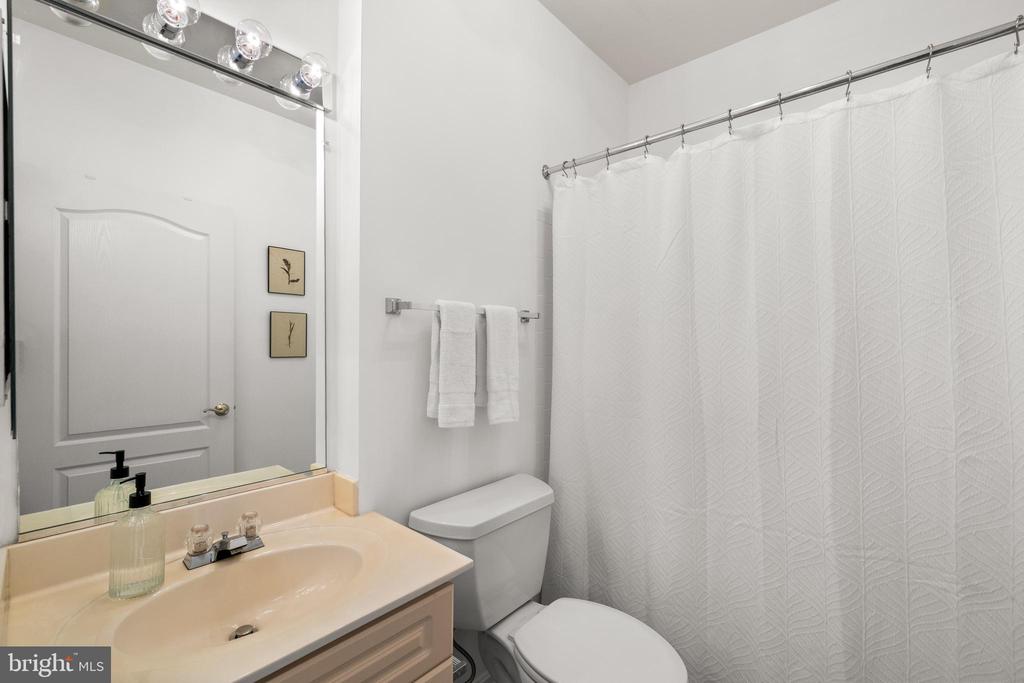 7708-I Haynes Point Way #9i