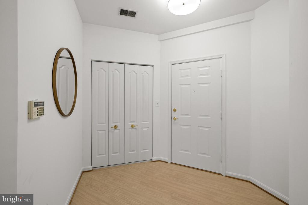 7708-I Haynes Point Way #9i