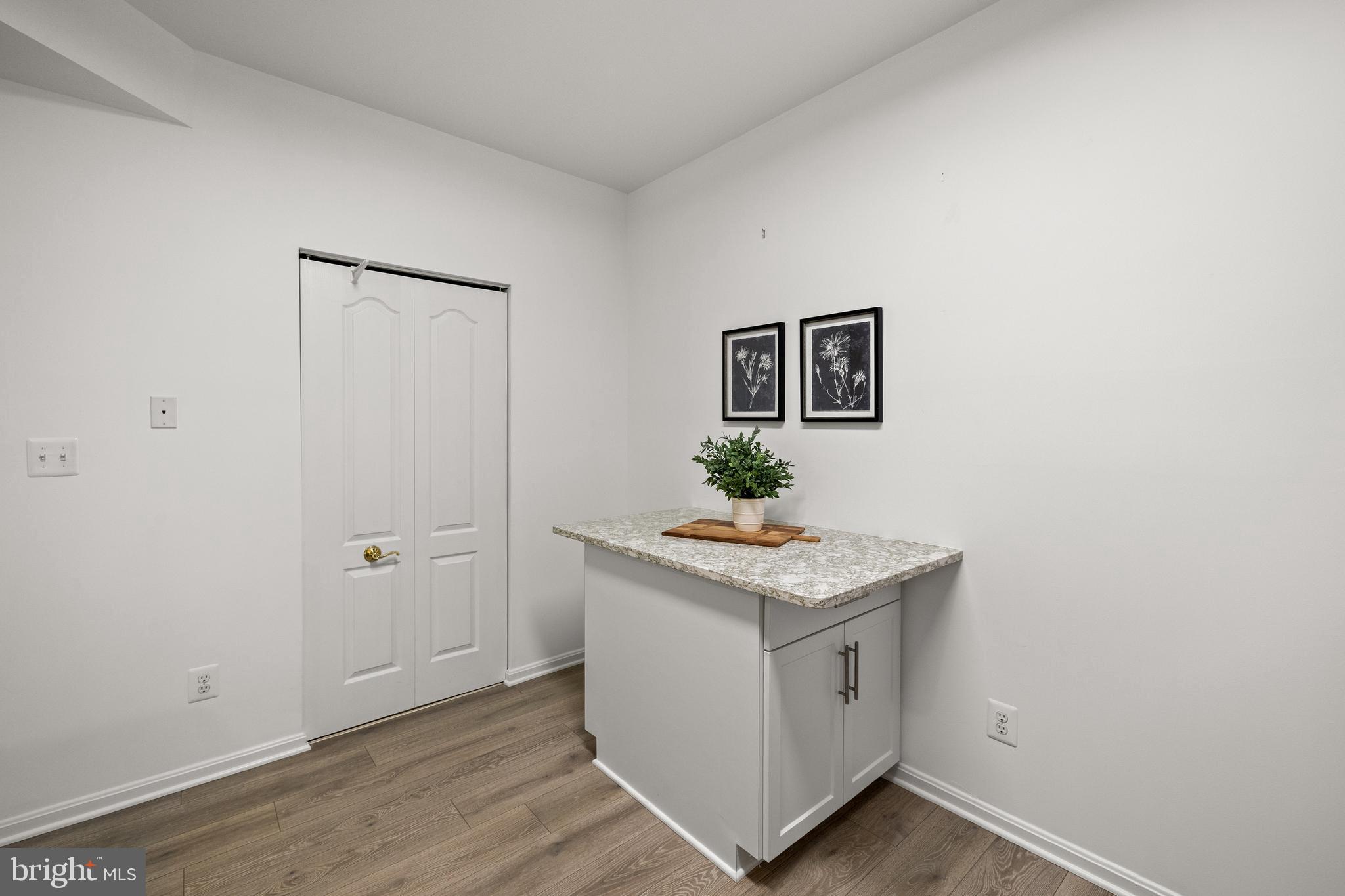 7708-I Haynes Point Way #9i