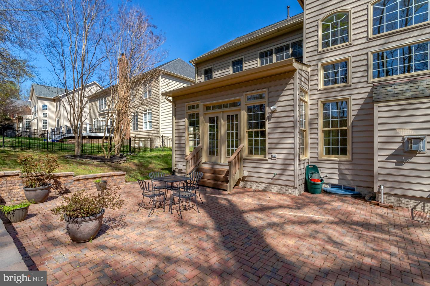 8608 Monacan Ct