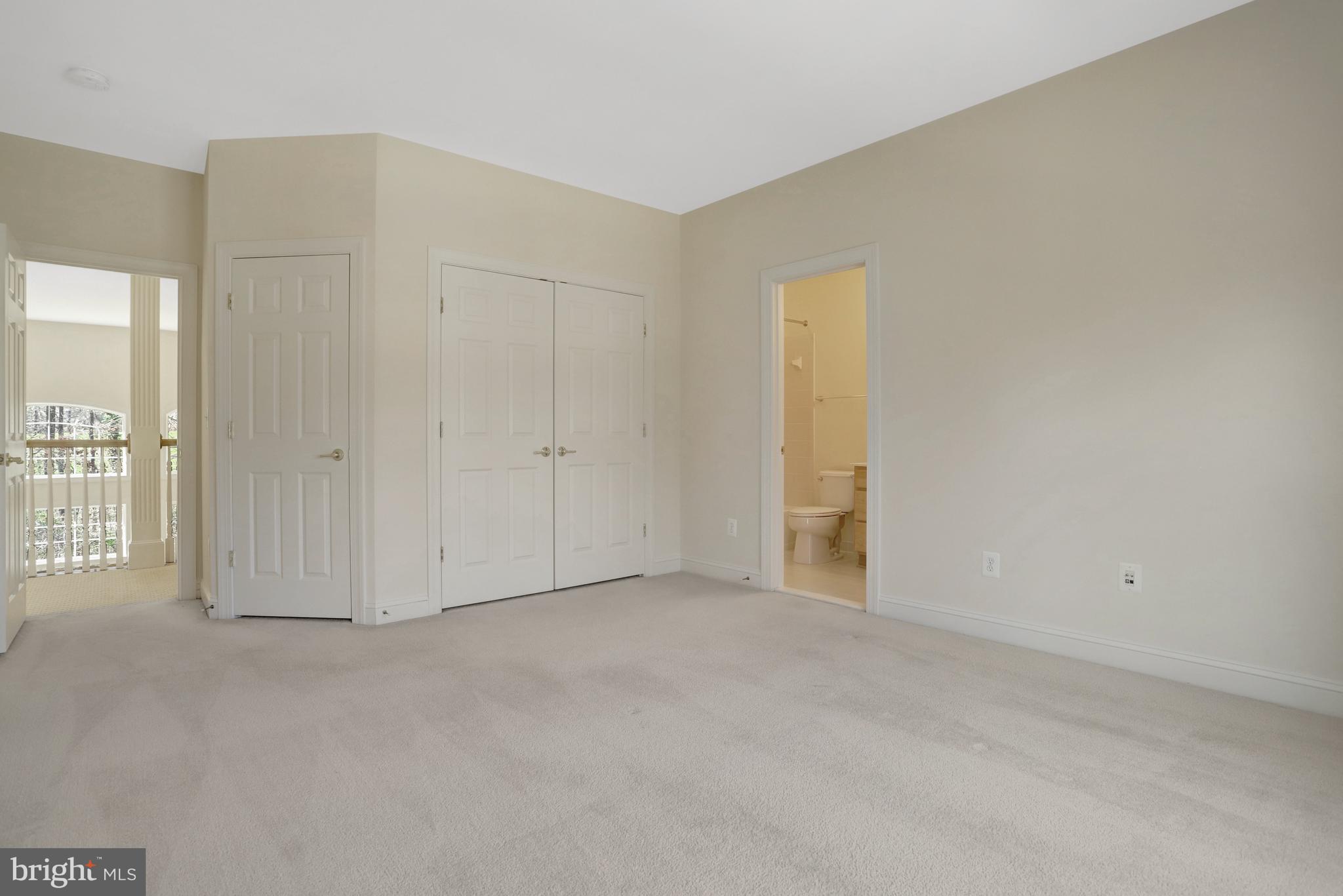 8608 Monacan Ct