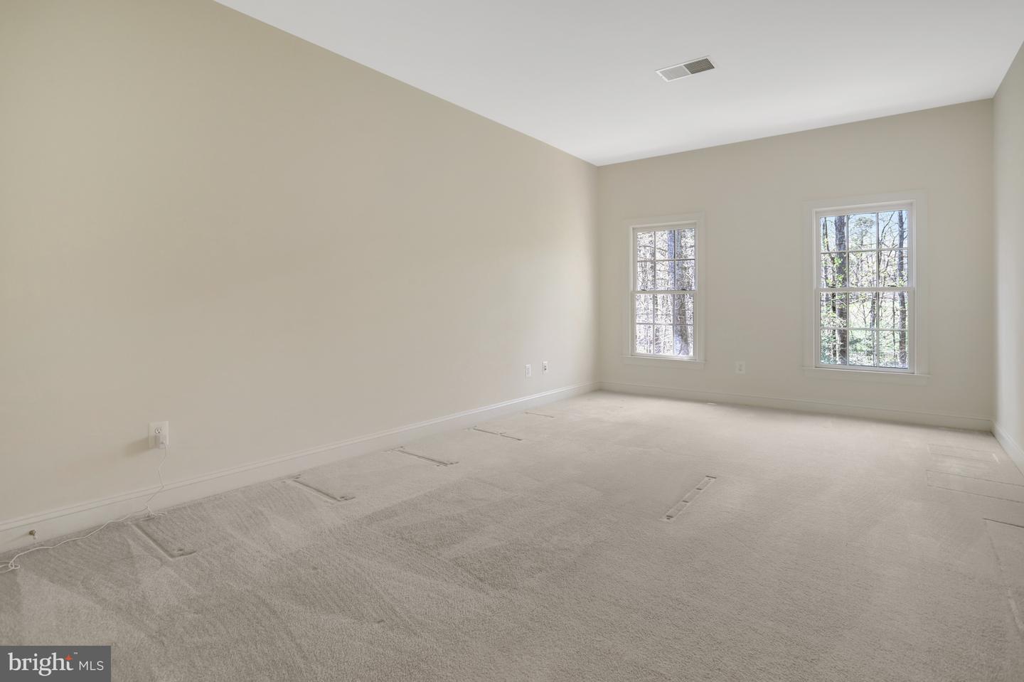 8608 Monacan Ct