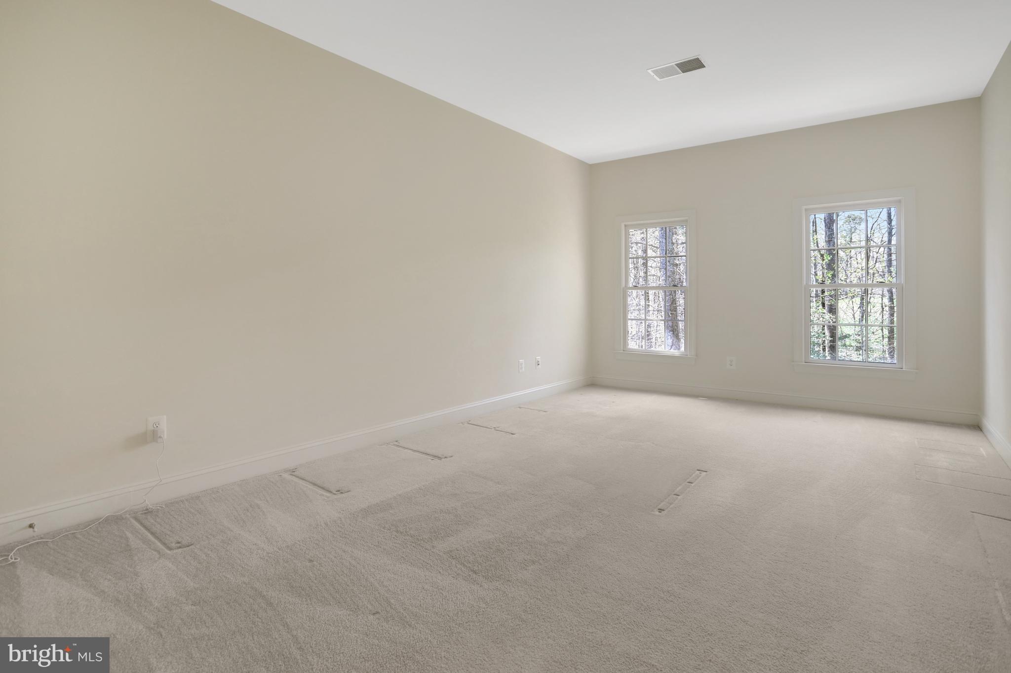 8608 Monacan Ct
