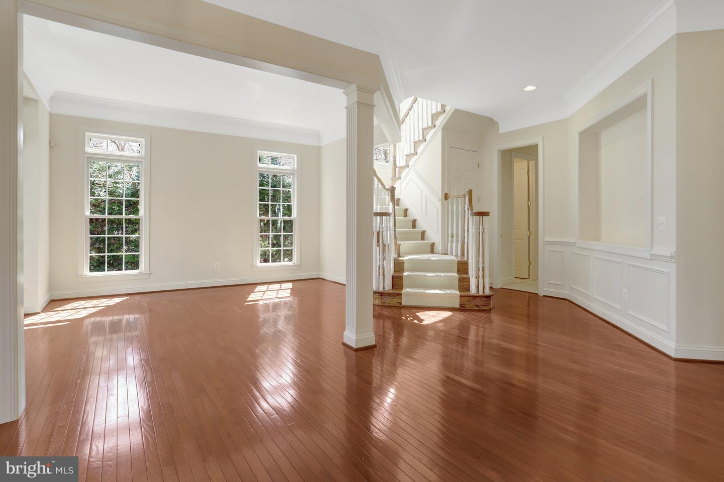 8608 Monacan Ct