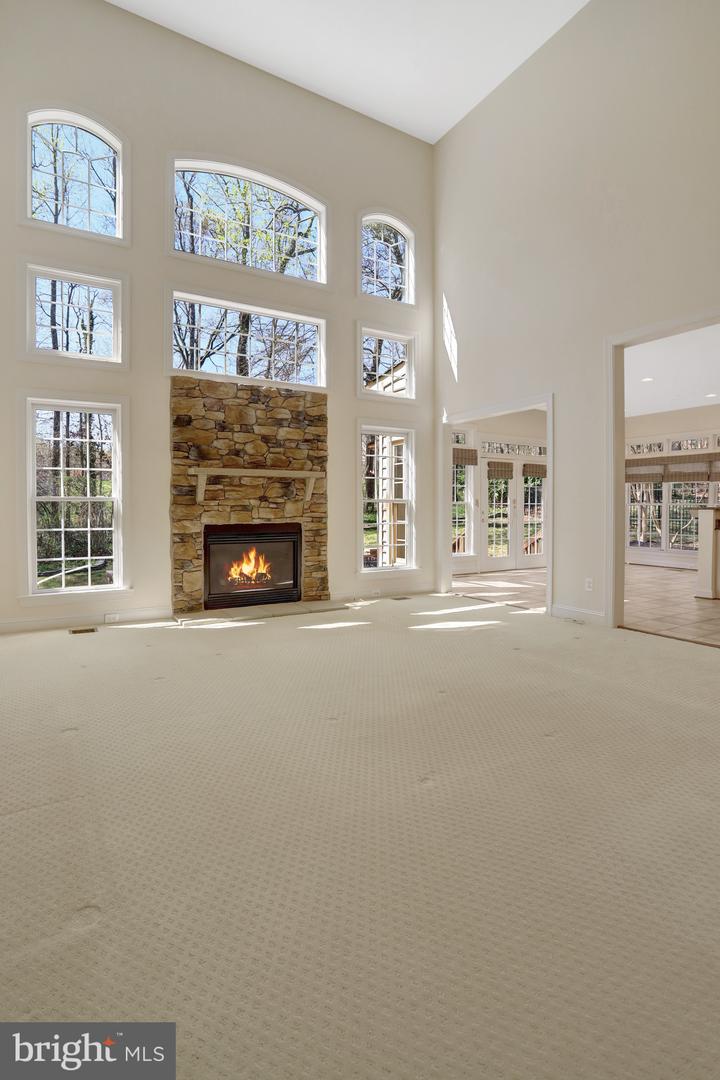 8608 Monacan Ct