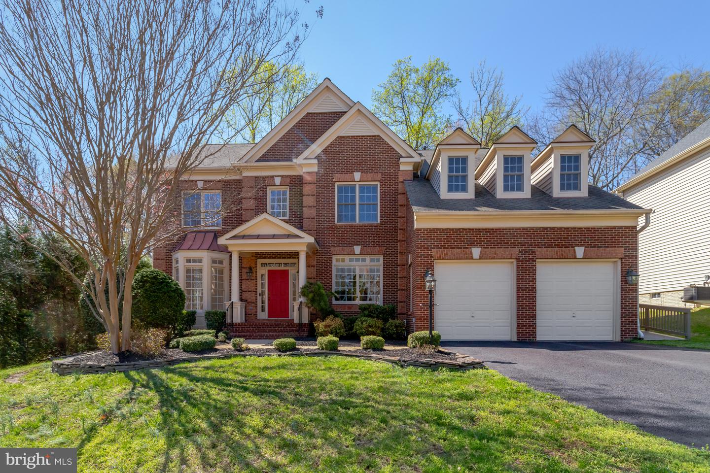 8608 Monacan Ct