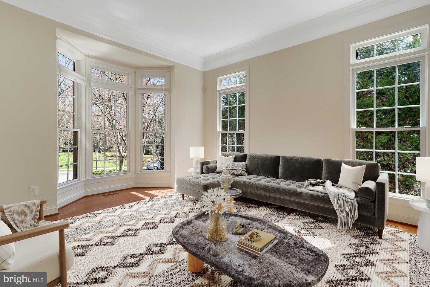 8608 Monacan Ct