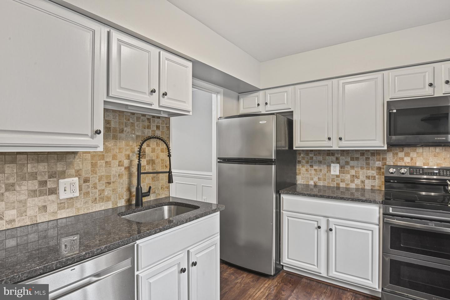2402 Cloudcroft Sq