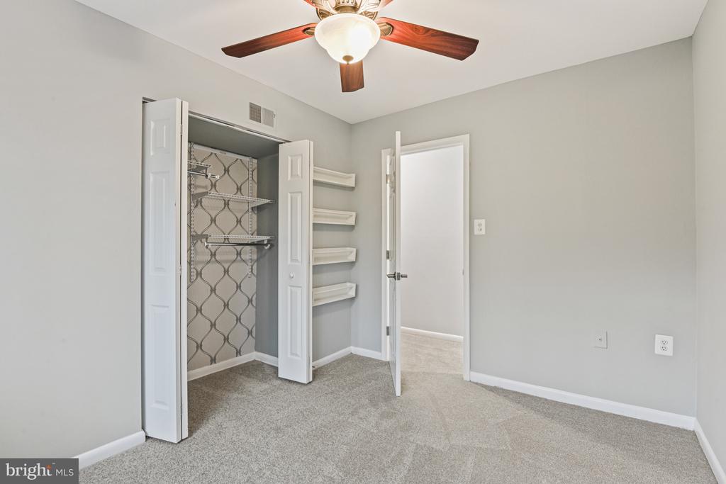 2402 Cloudcroft Sq