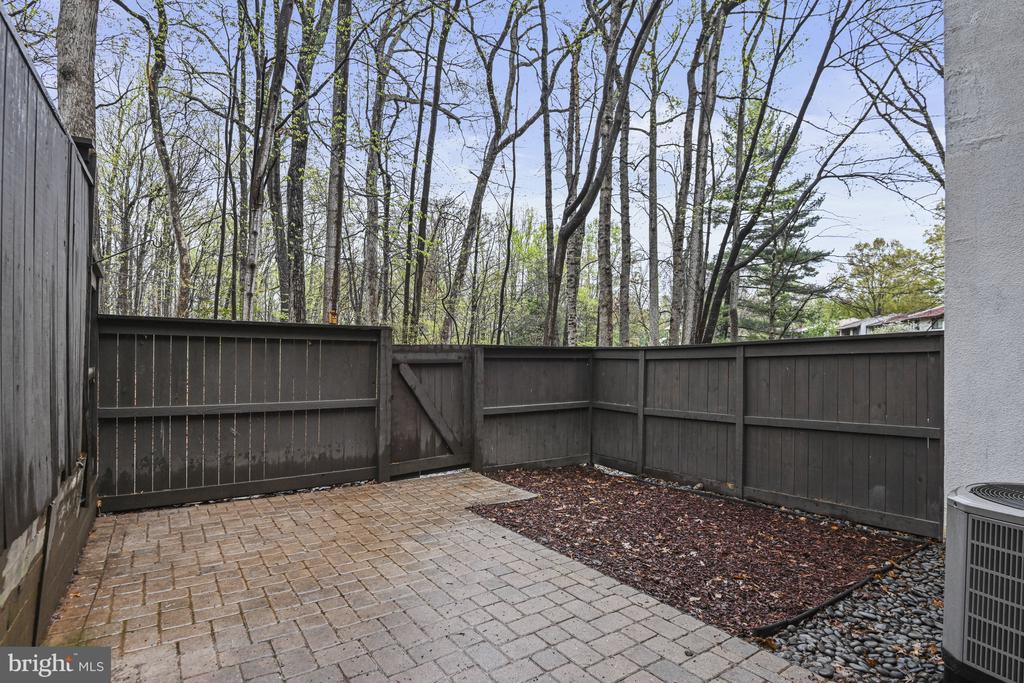 2402 Cloudcroft Sq