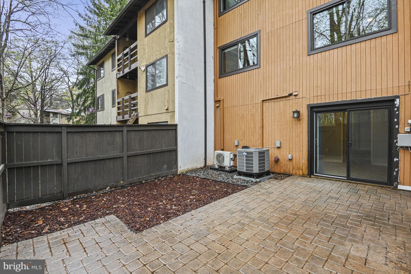 2402 Cloudcroft Sq