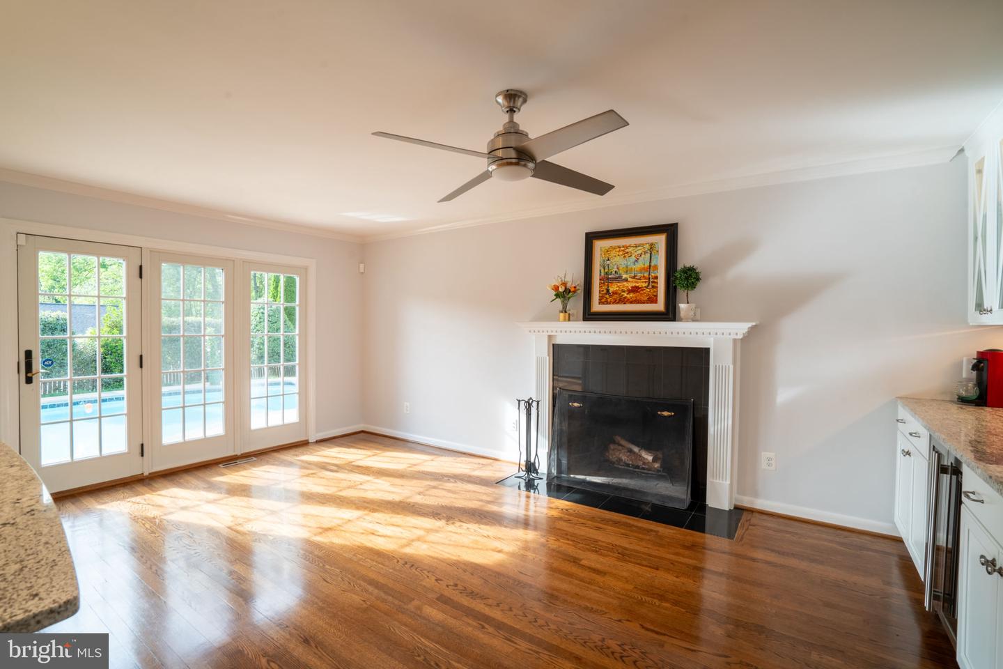 2230 Abbotsford Dr