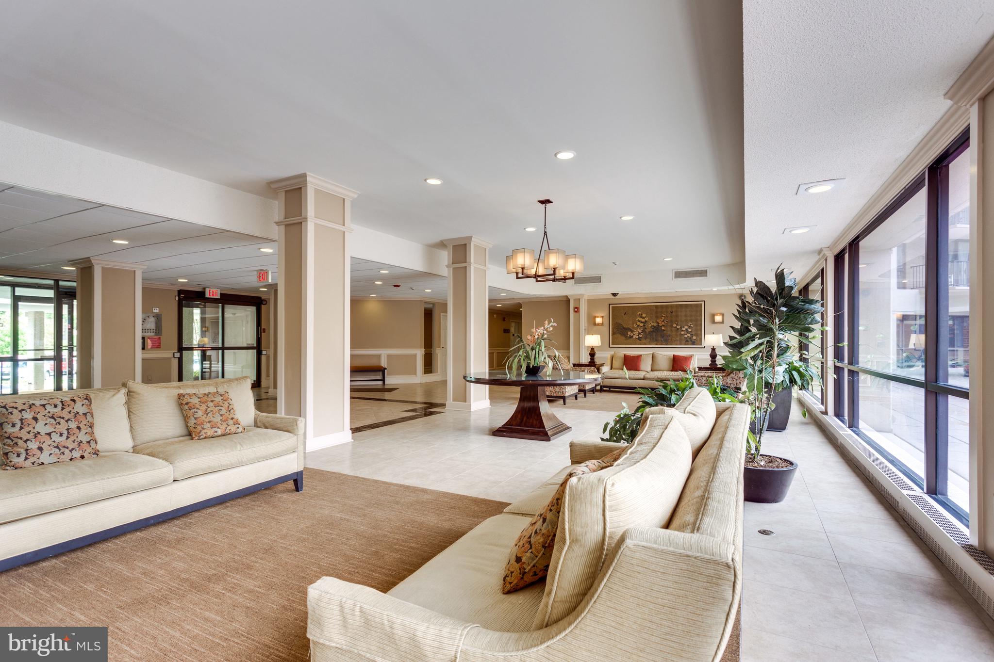 6800 Fleetwood Rd #1013