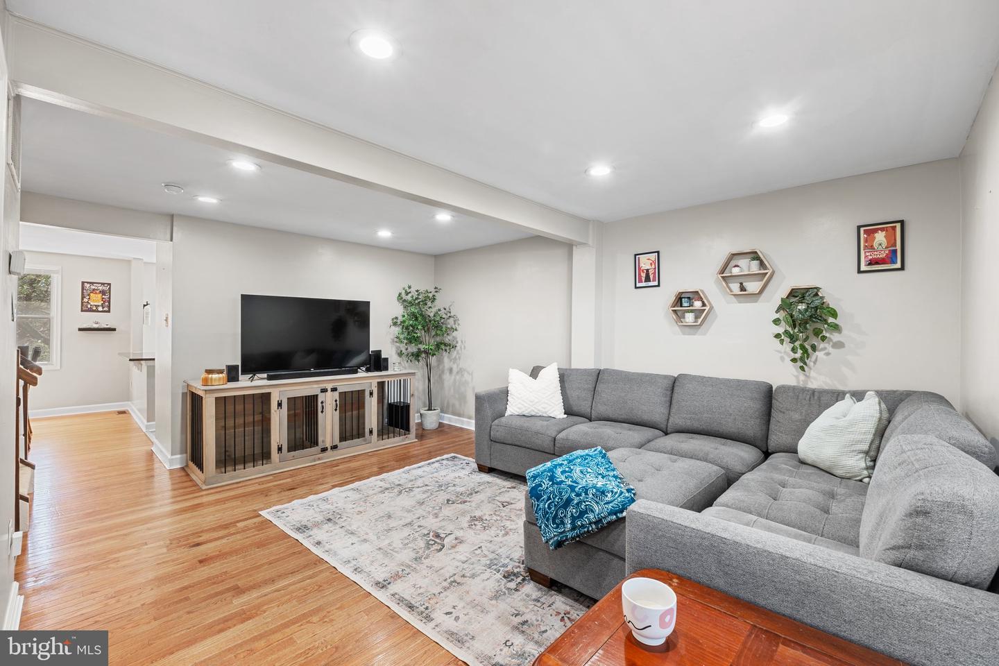 1568 Poplar Grove Dr