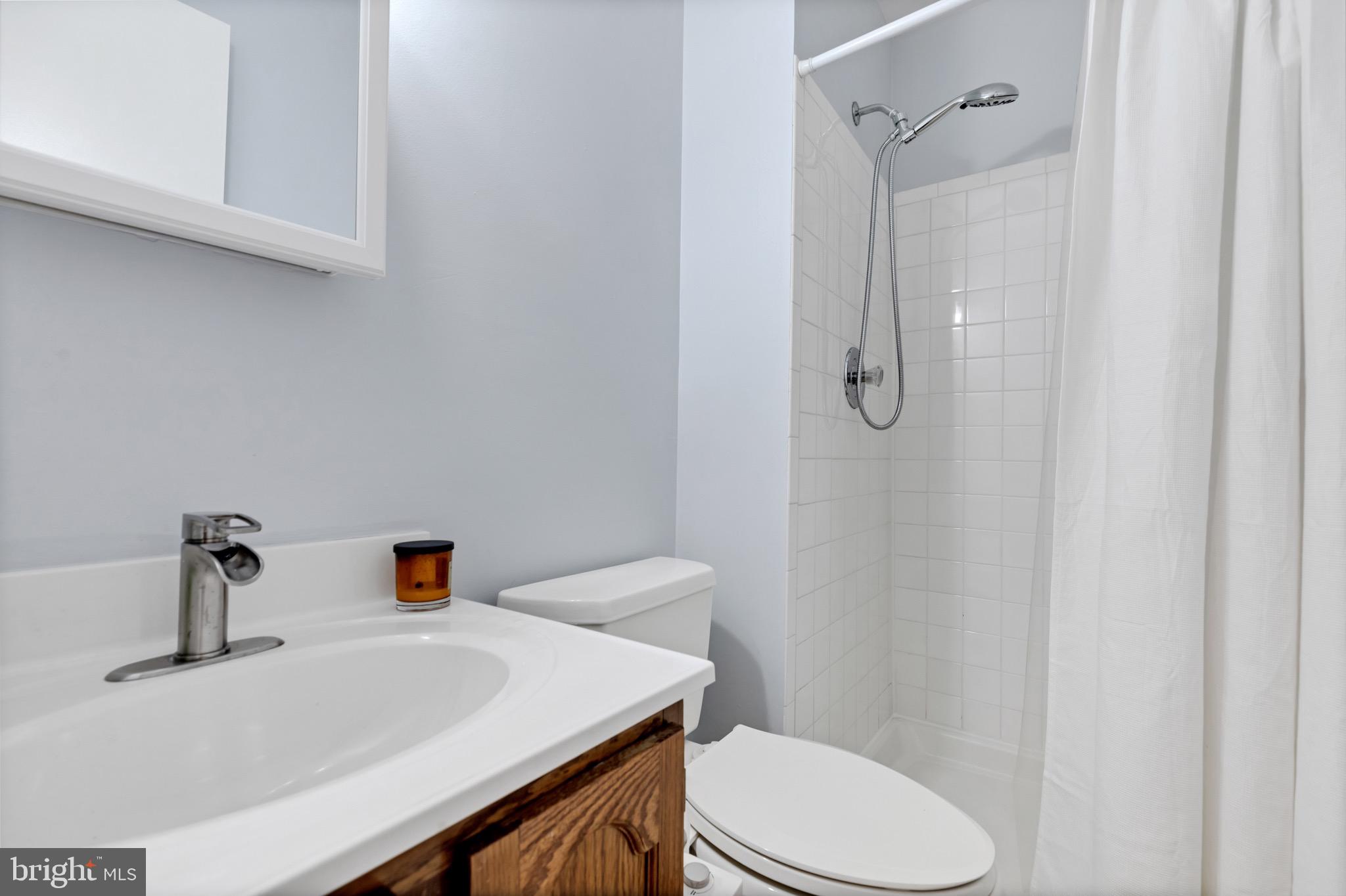 7033 SOLOMON SEAL COURT