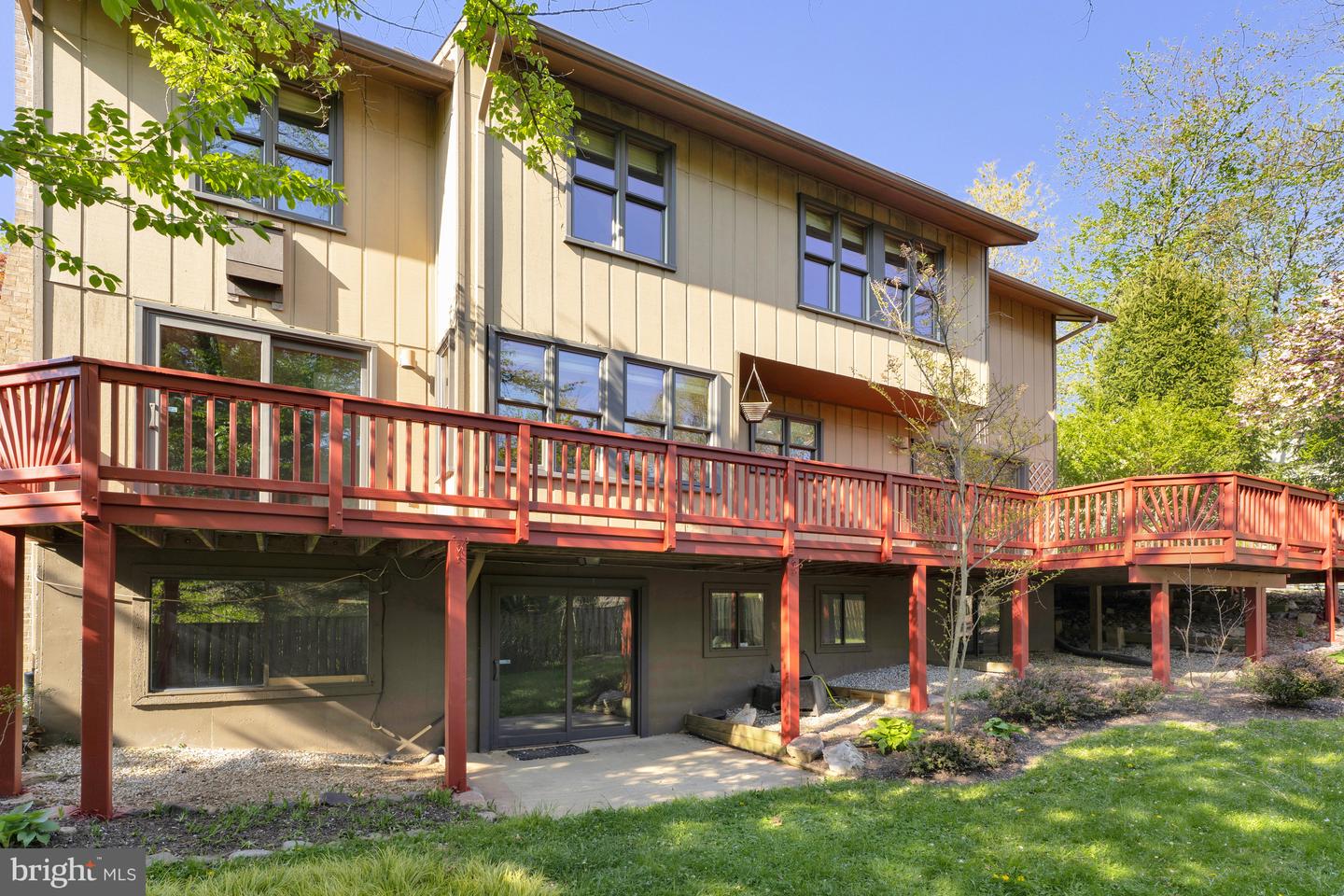 6719 Pine Creek Ct