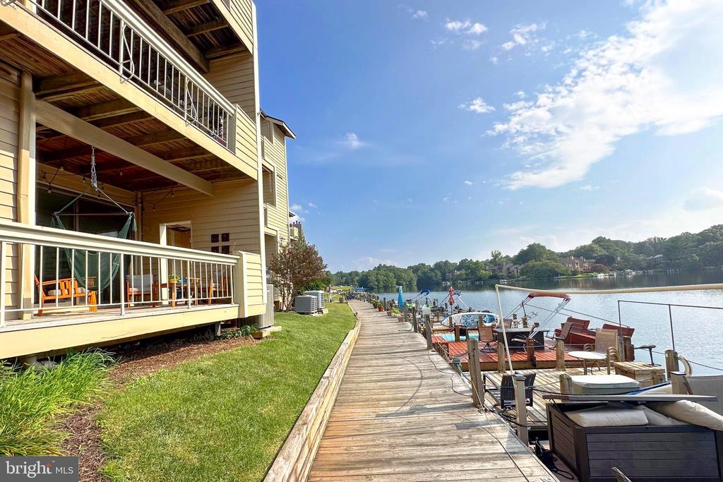 11250 HARBOR COURT