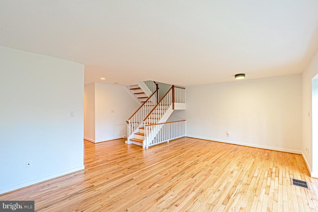 11495 WATERVIEW CLUSTER