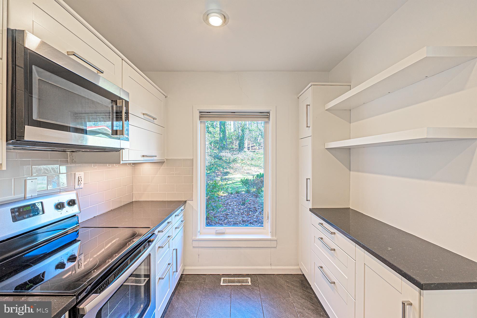 11495 WATERVIEW CLUSTER