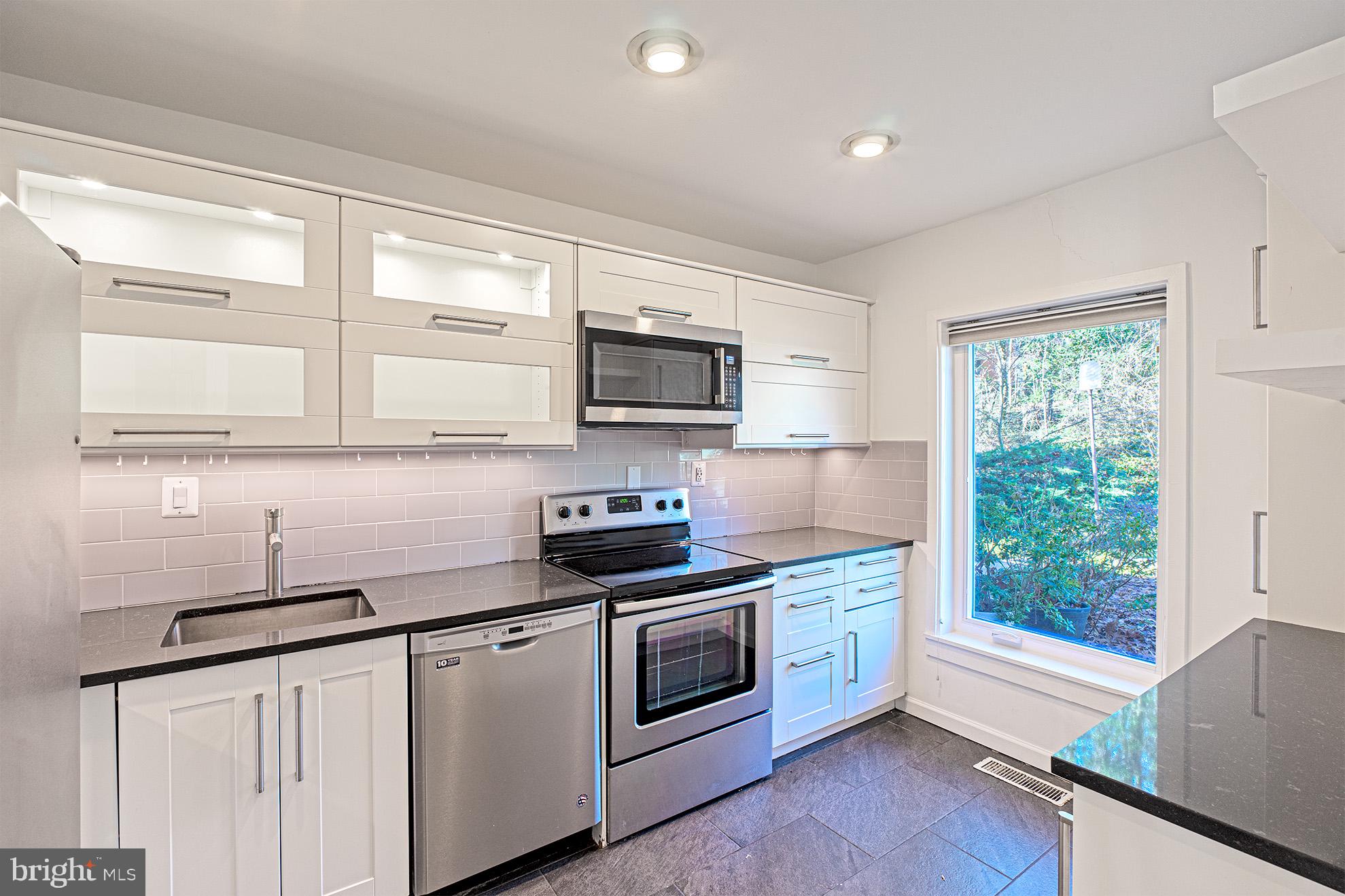 11495 WATERVIEW CLUSTER