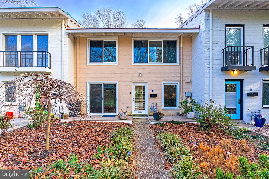 11495 WATERVIEW CLUSTER