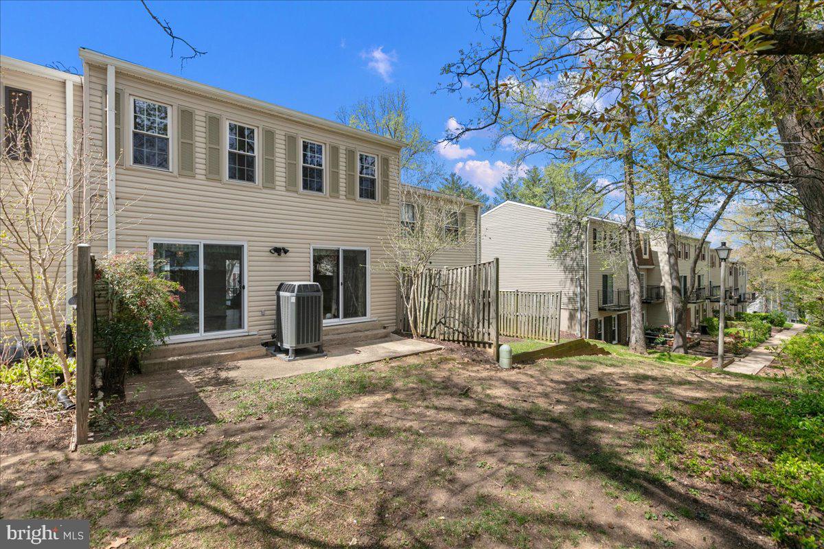 6327 Fenestra Ct #134