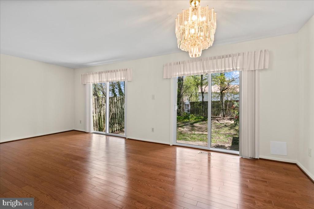 6327 Fenestra Ct #134