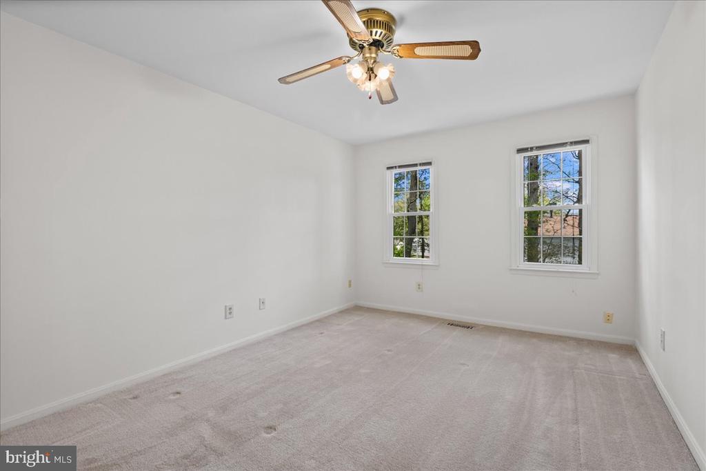 6327 Fenestra Ct #134