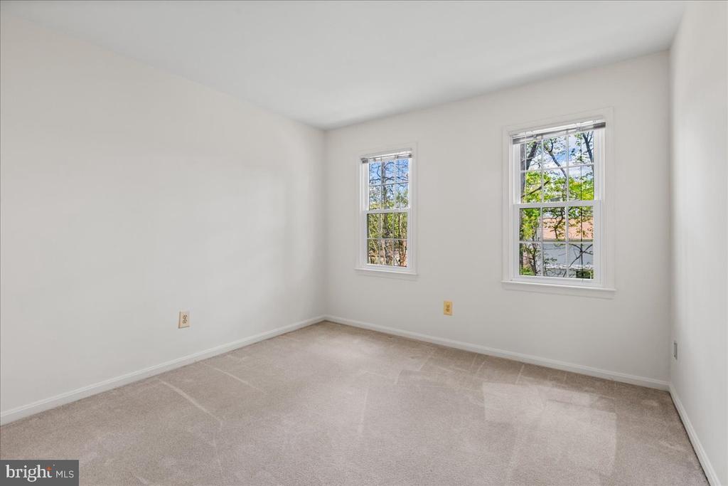 6327 Fenestra Ct #134