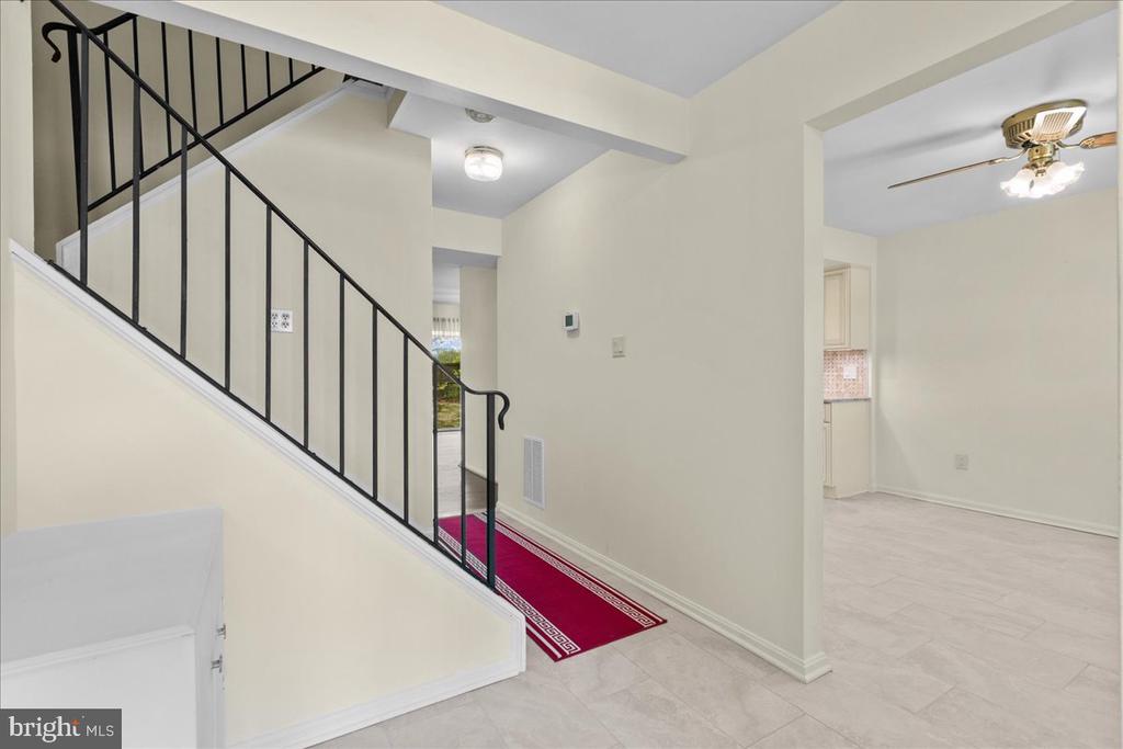 6327 Fenestra Ct #134