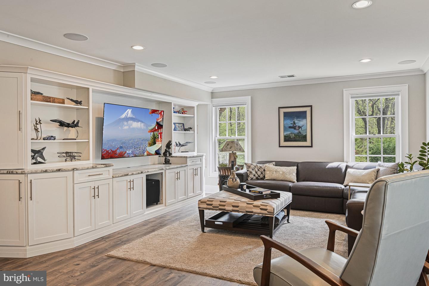 10409 Hunter Station Rd