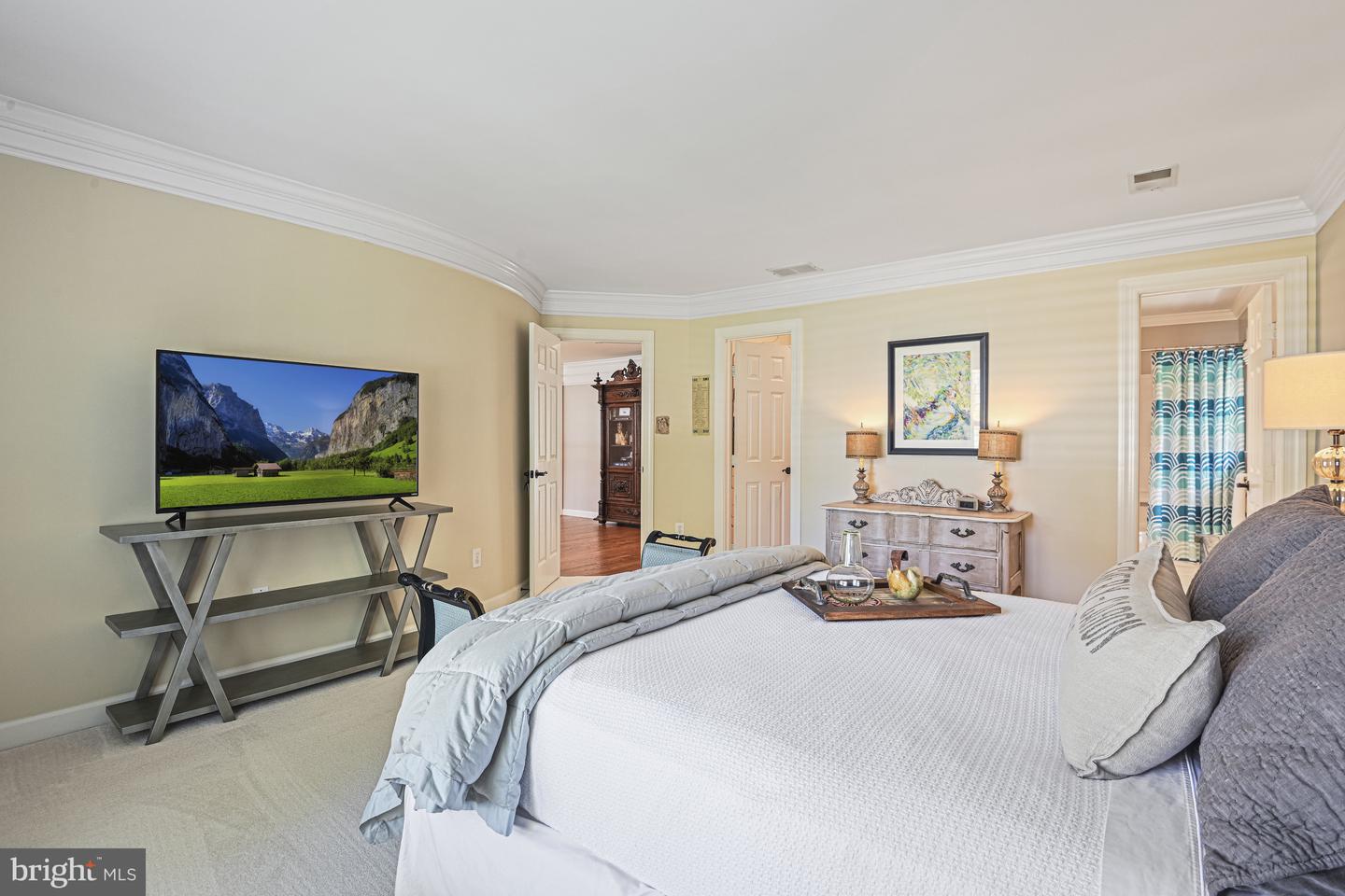 10409 Hunter Station Rd