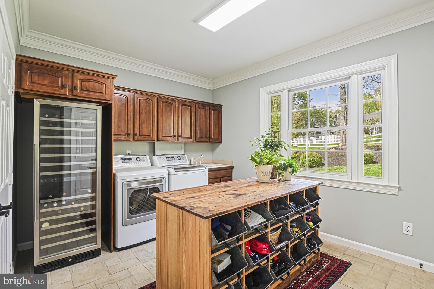 10409 Hunter Station Rd