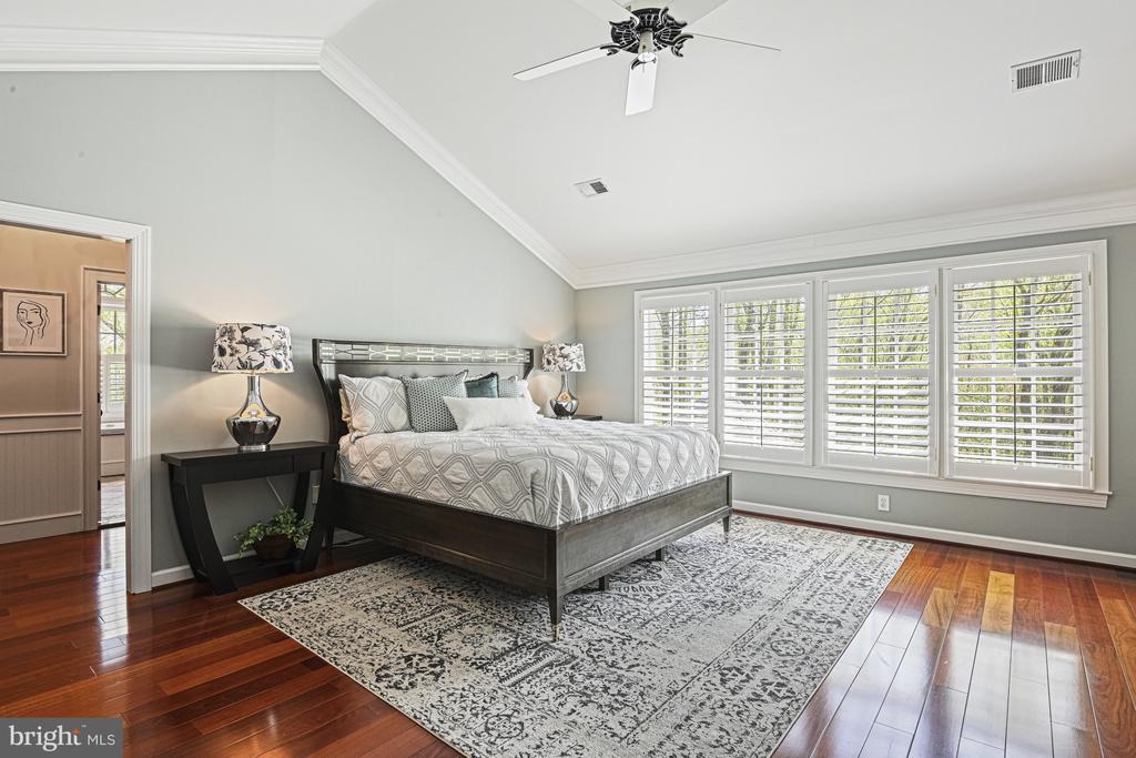 10409 Hunter Station Rd