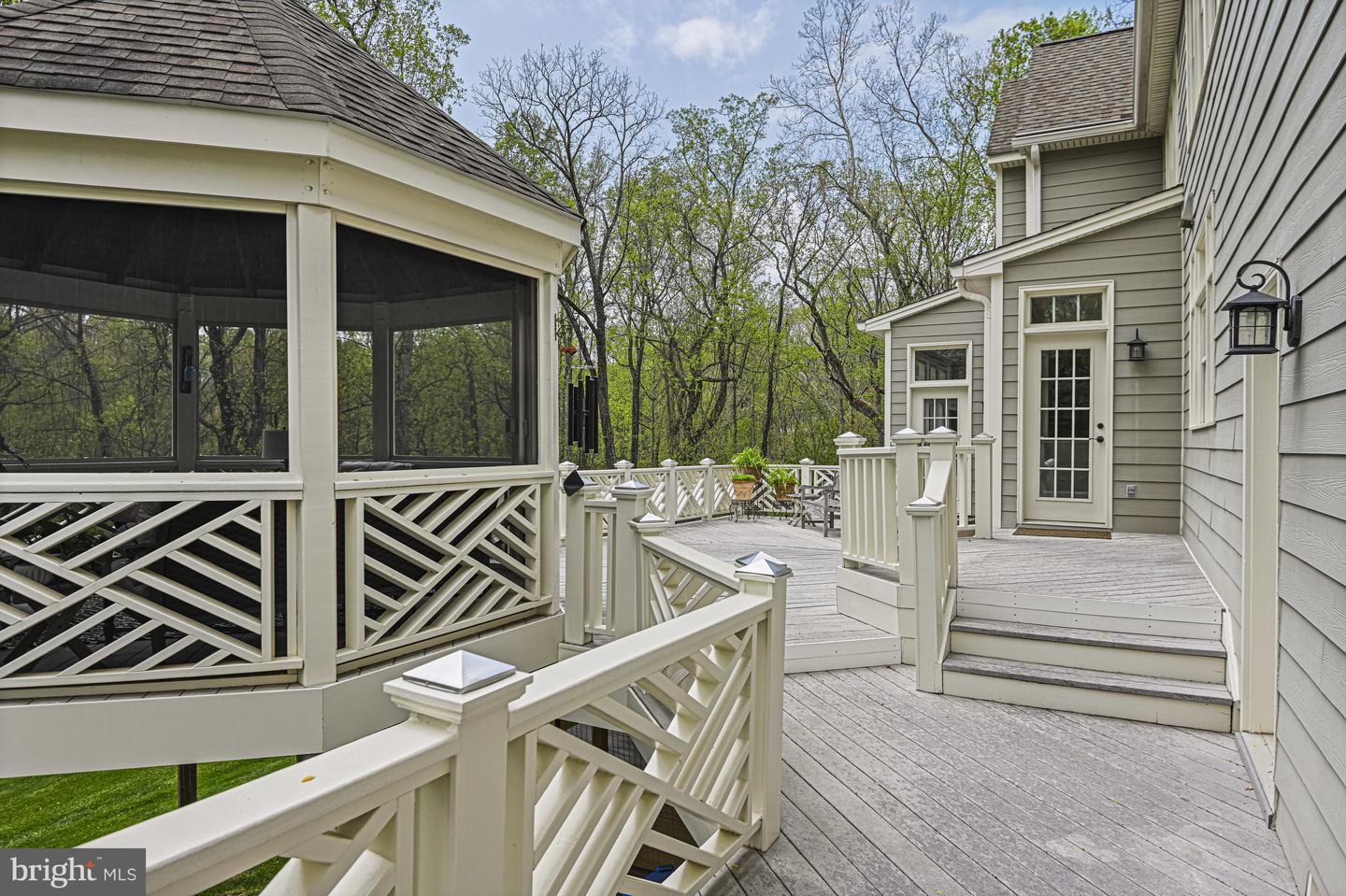 10409 Hunter Station Rd
