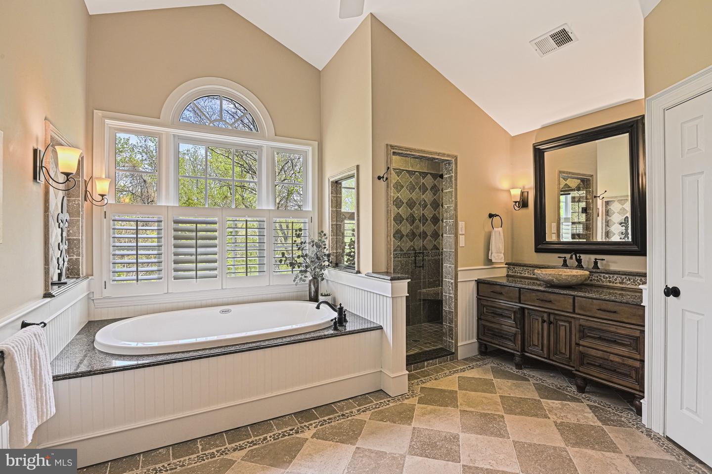 10409 Hunter Station Rd