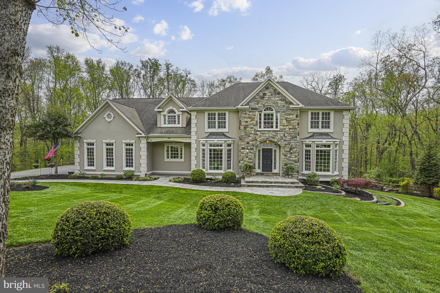 10409 Hunter Station Rd
