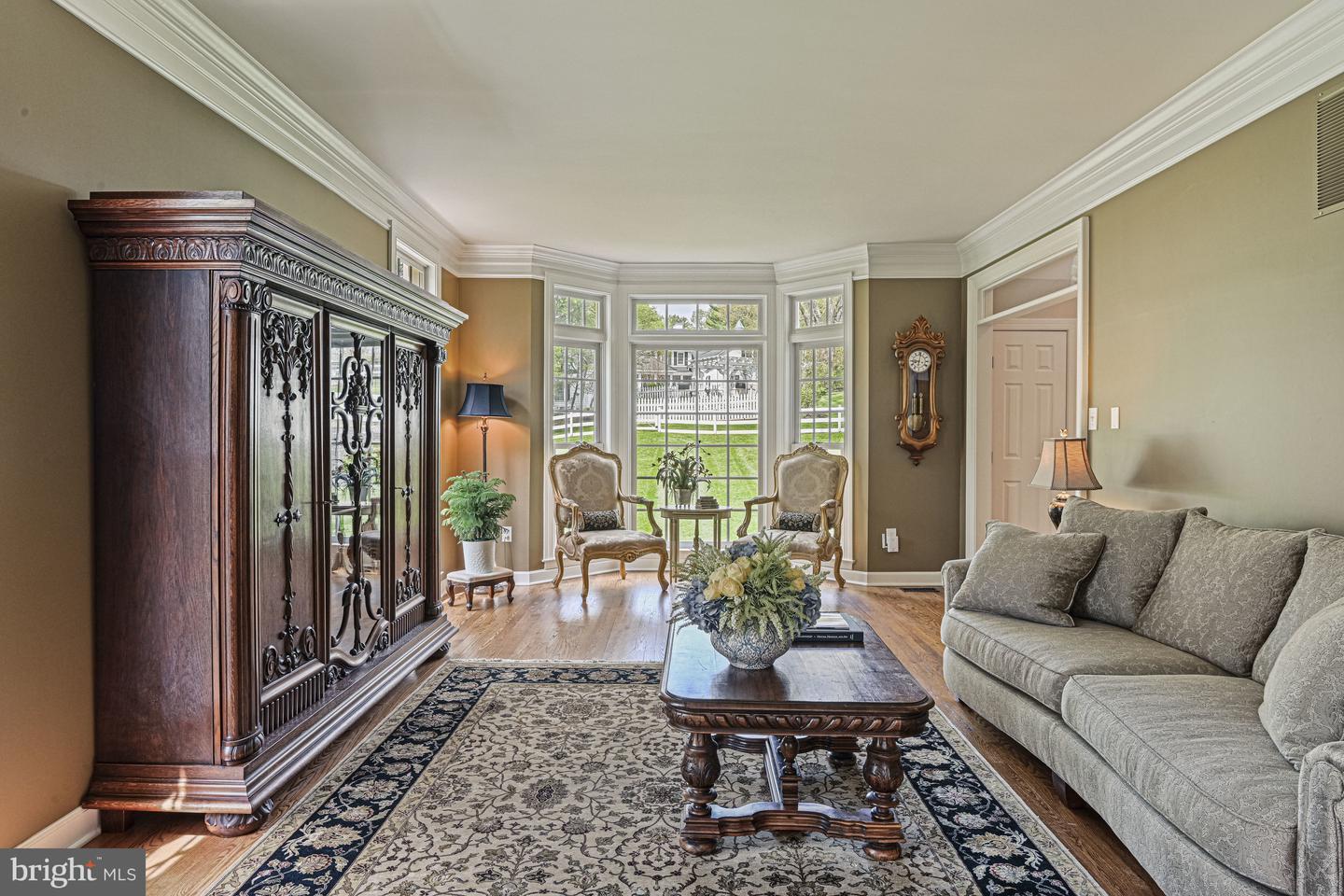 10409 Hunter Station Rd