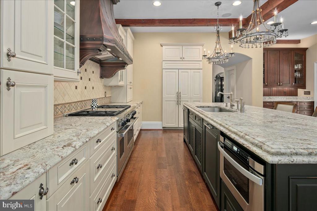 12905 COMPTON ROAD