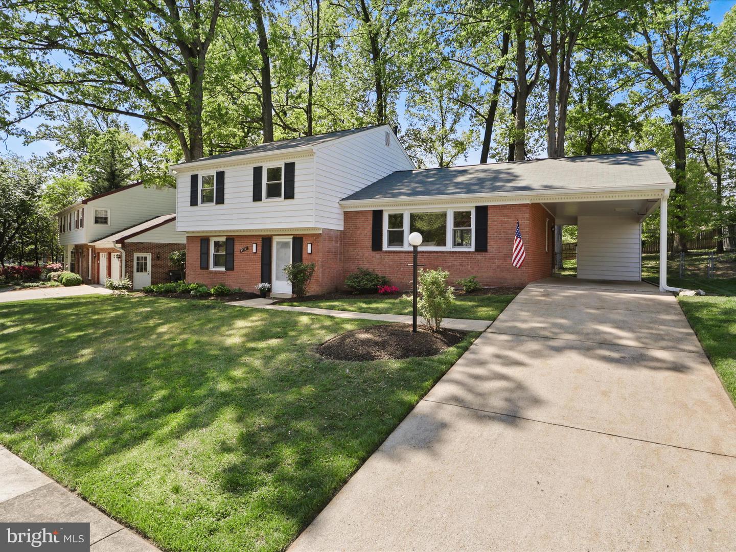 6128 Sherborn Ln