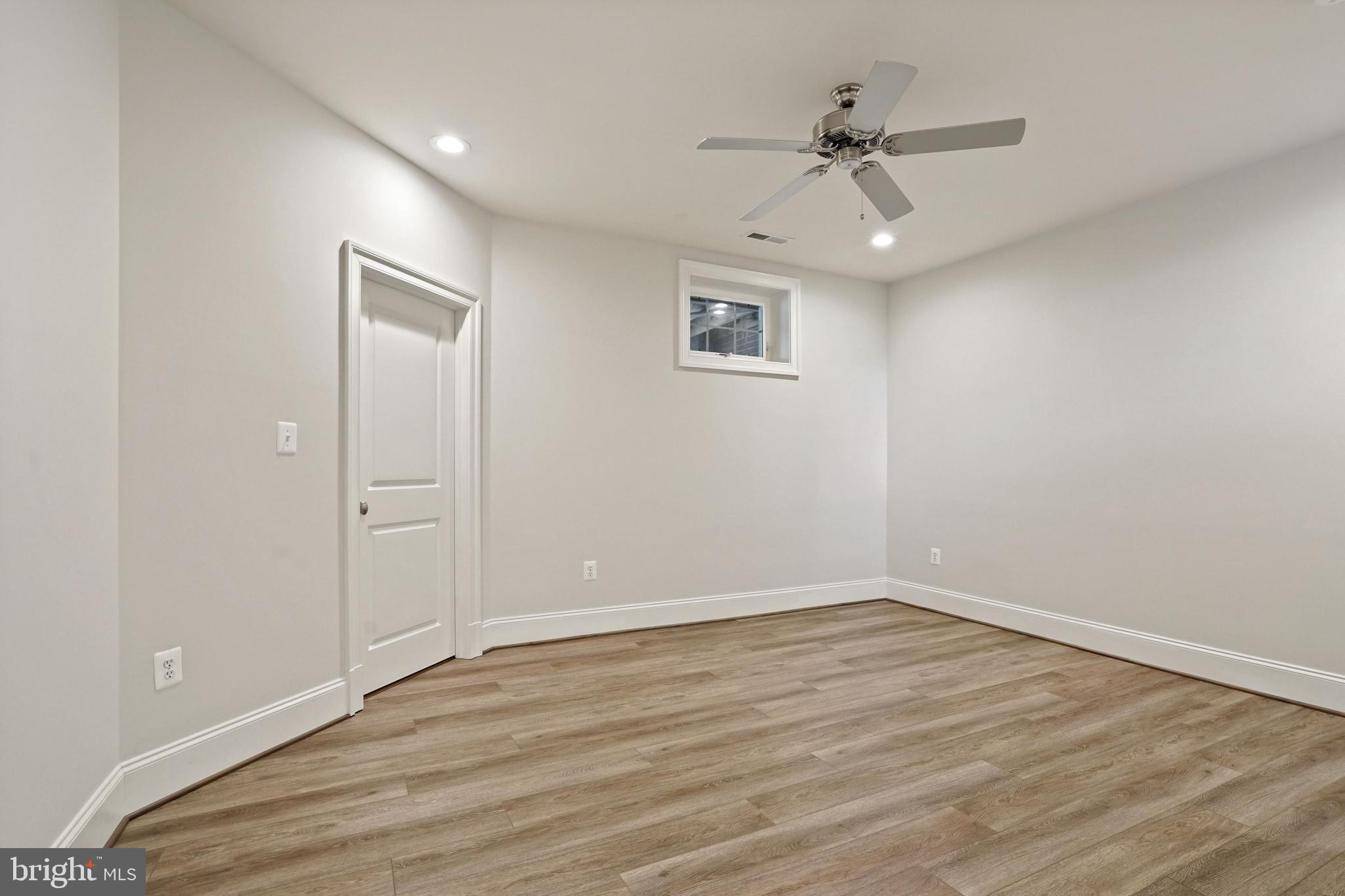 6767 DARRELLS GRANT PL