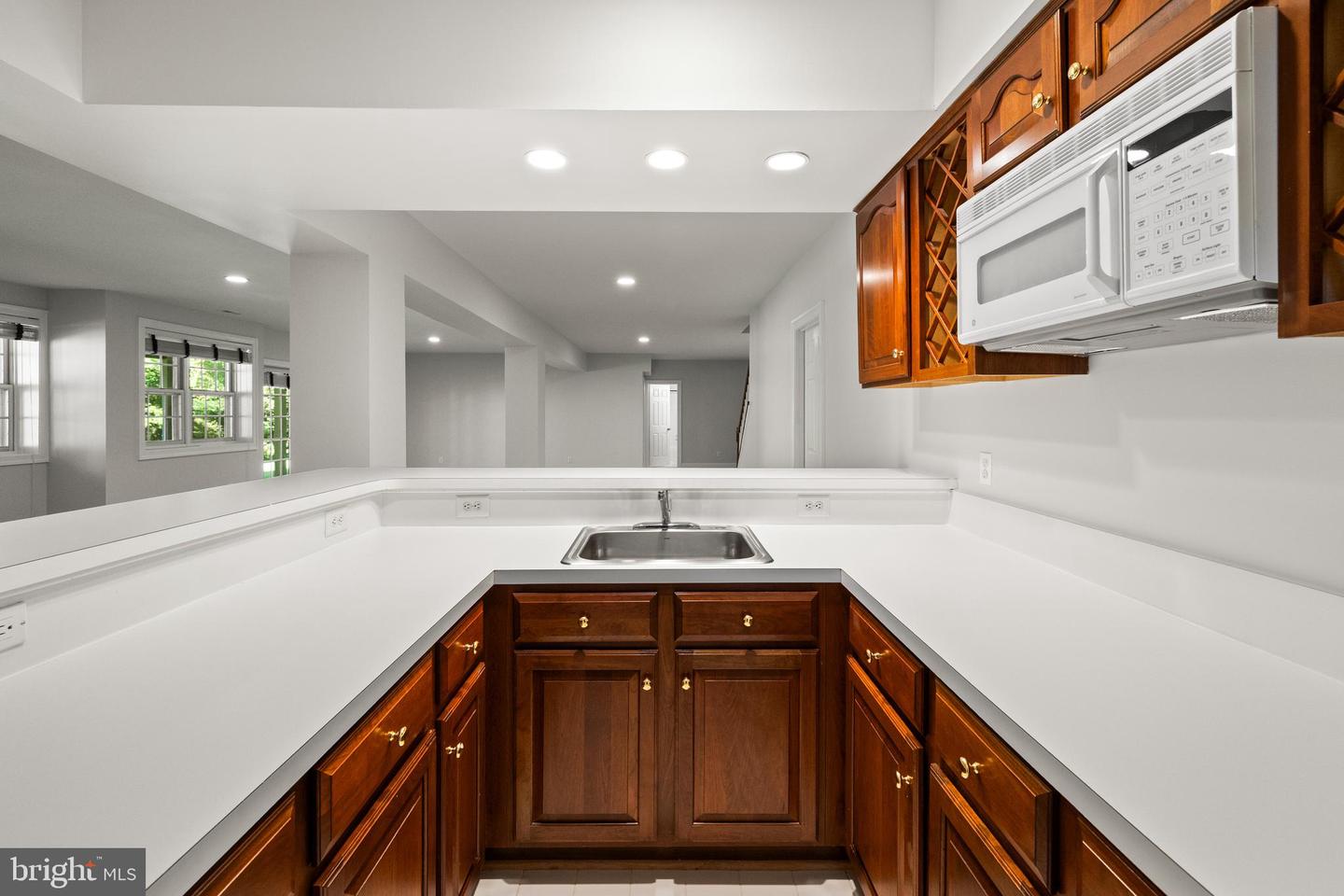 1418 Woodhurst Blvd