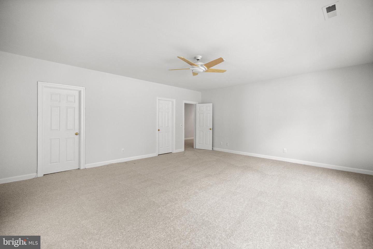 1418 Woodhurst Blvd