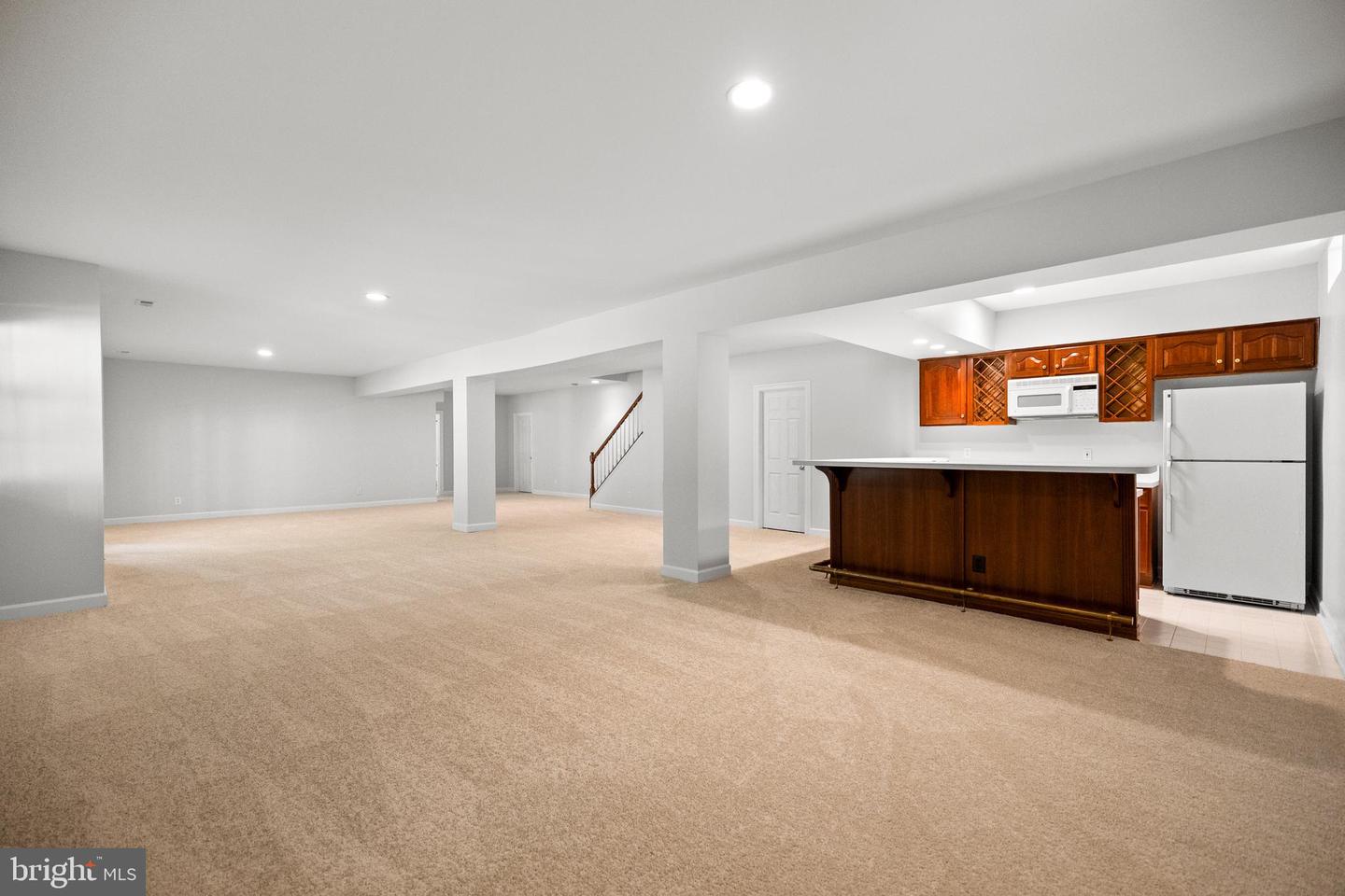 1418 Woodhurst Blvd
