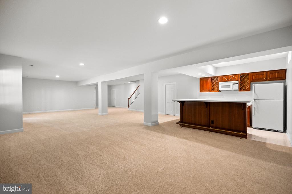 1418 Woodhurst Blvd
