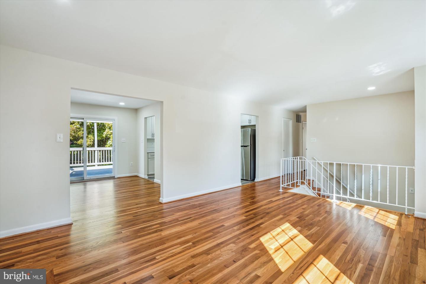 4509 Dartmoor Ln