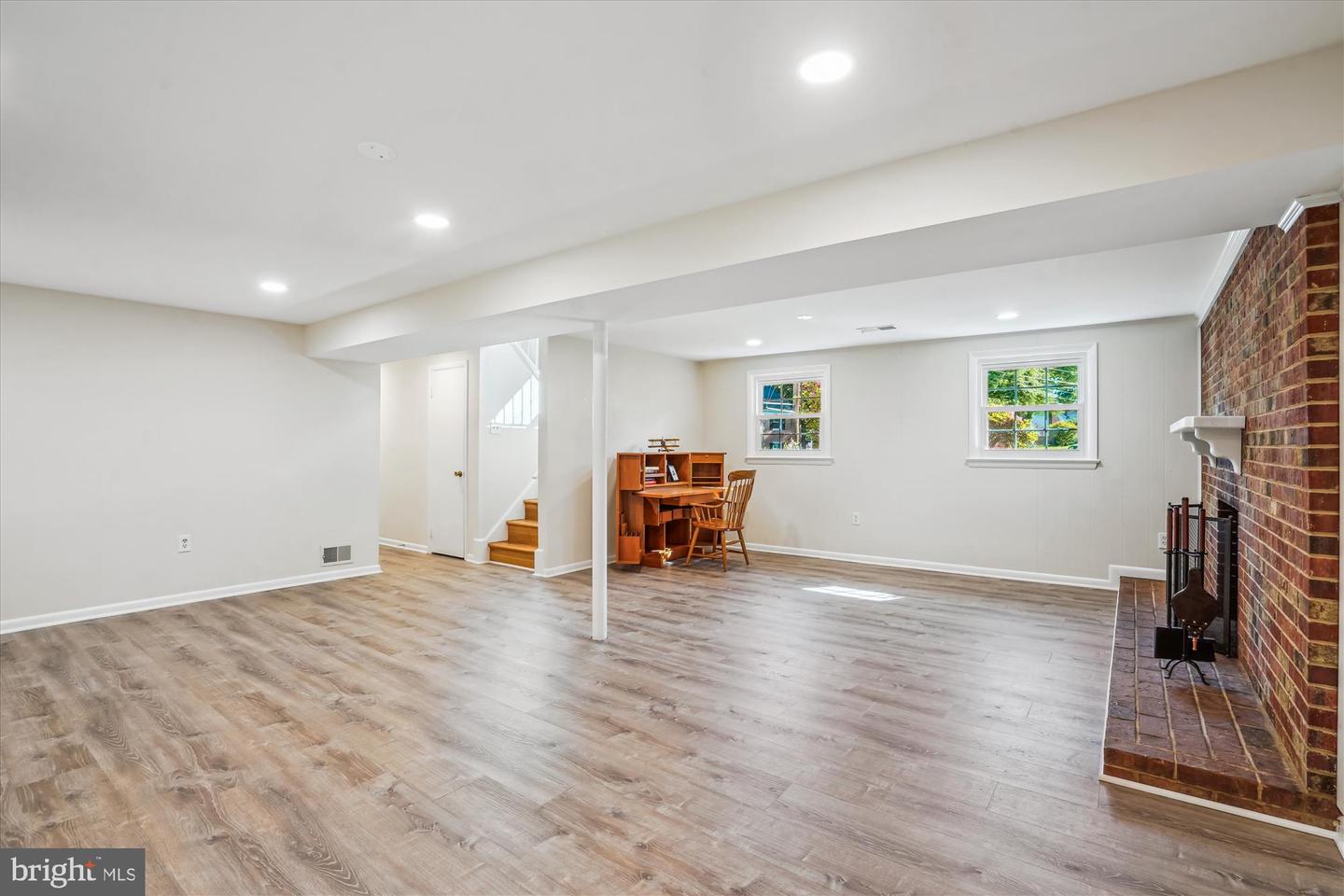 4509 Dartmoor Ln