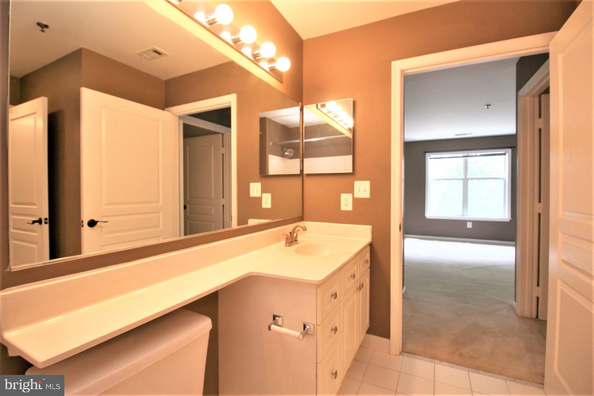 5565 SEMINARY ROAD 314