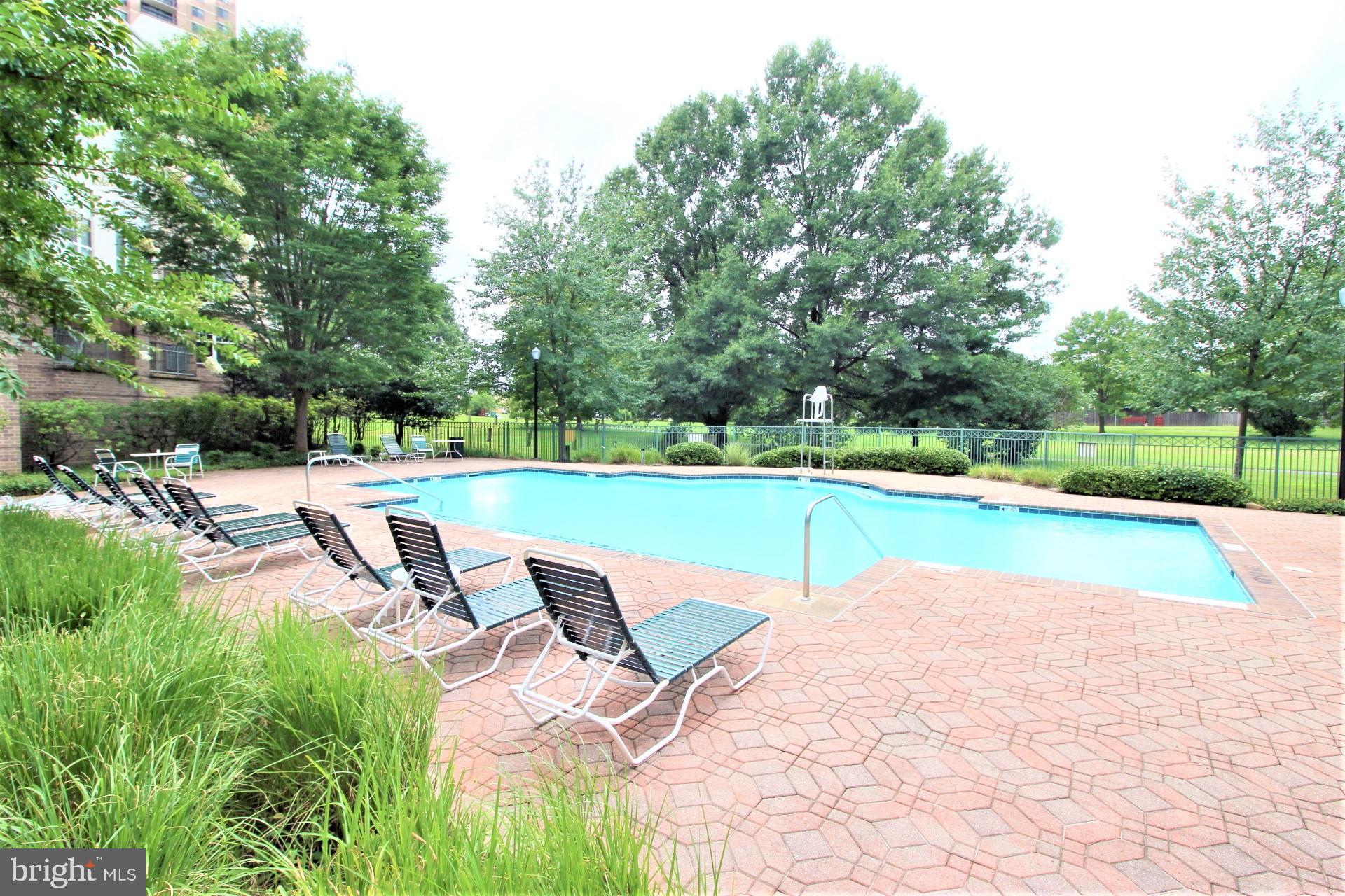 5565 SEMINARY ROAD 314